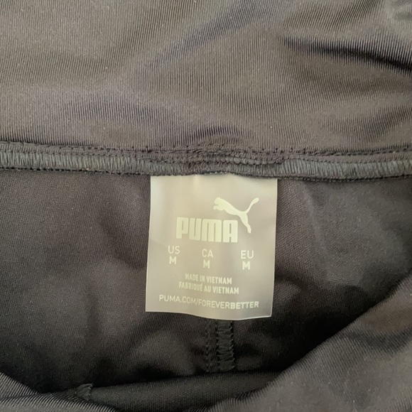 PUMA RAINCELL Shorts - Picture 3 of 4